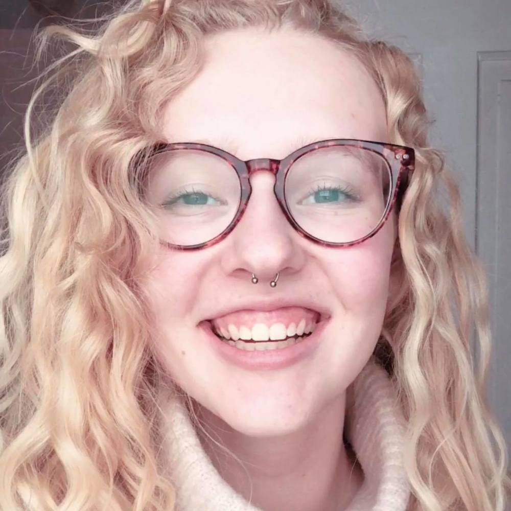 Meet your Posher, Lauren